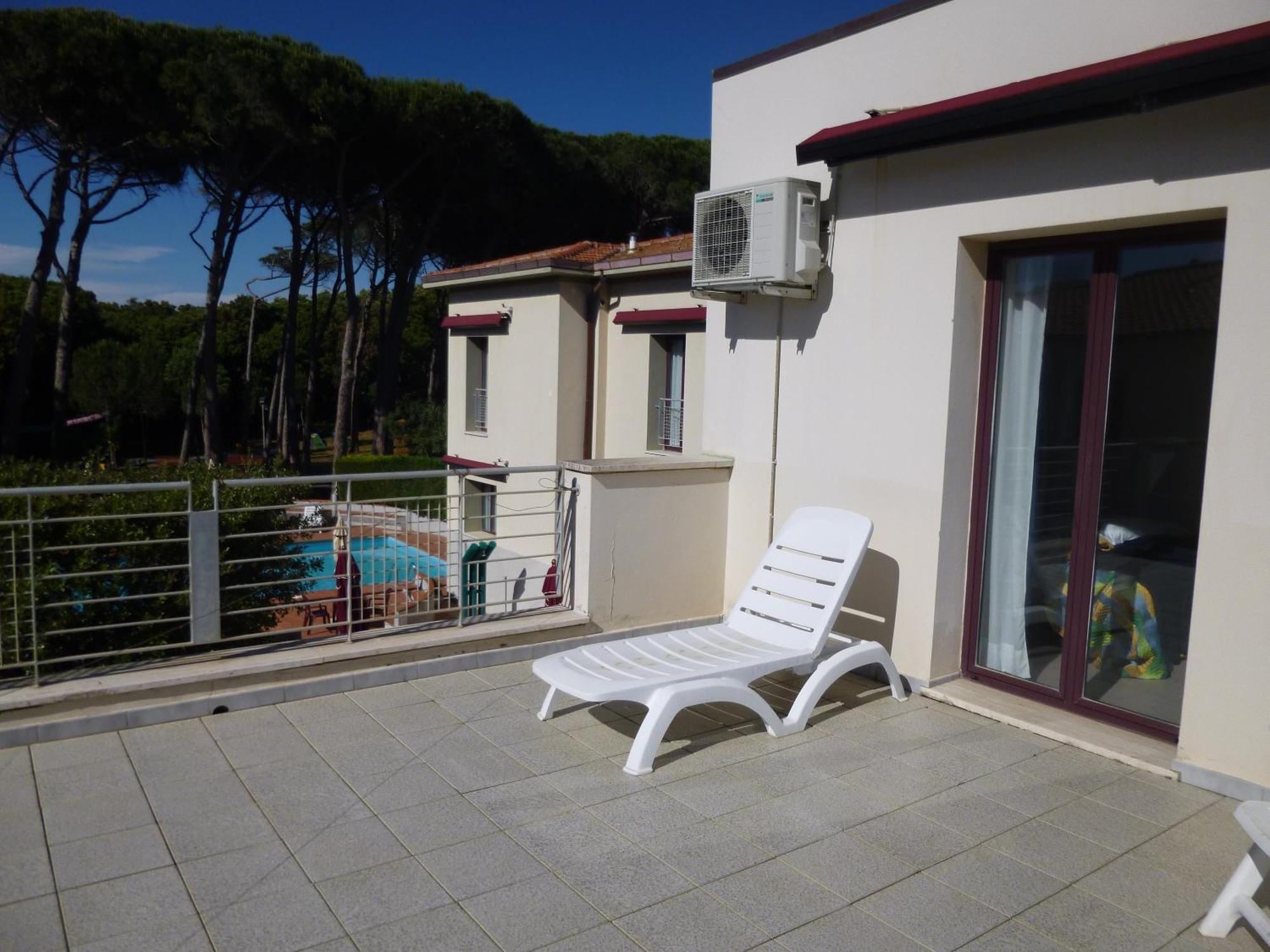 Hotel Kon Tiki San Vincenzo Rum bild