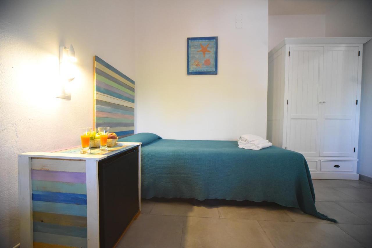 Hotel Kon Tiki San Vincenzo Exteriör bild