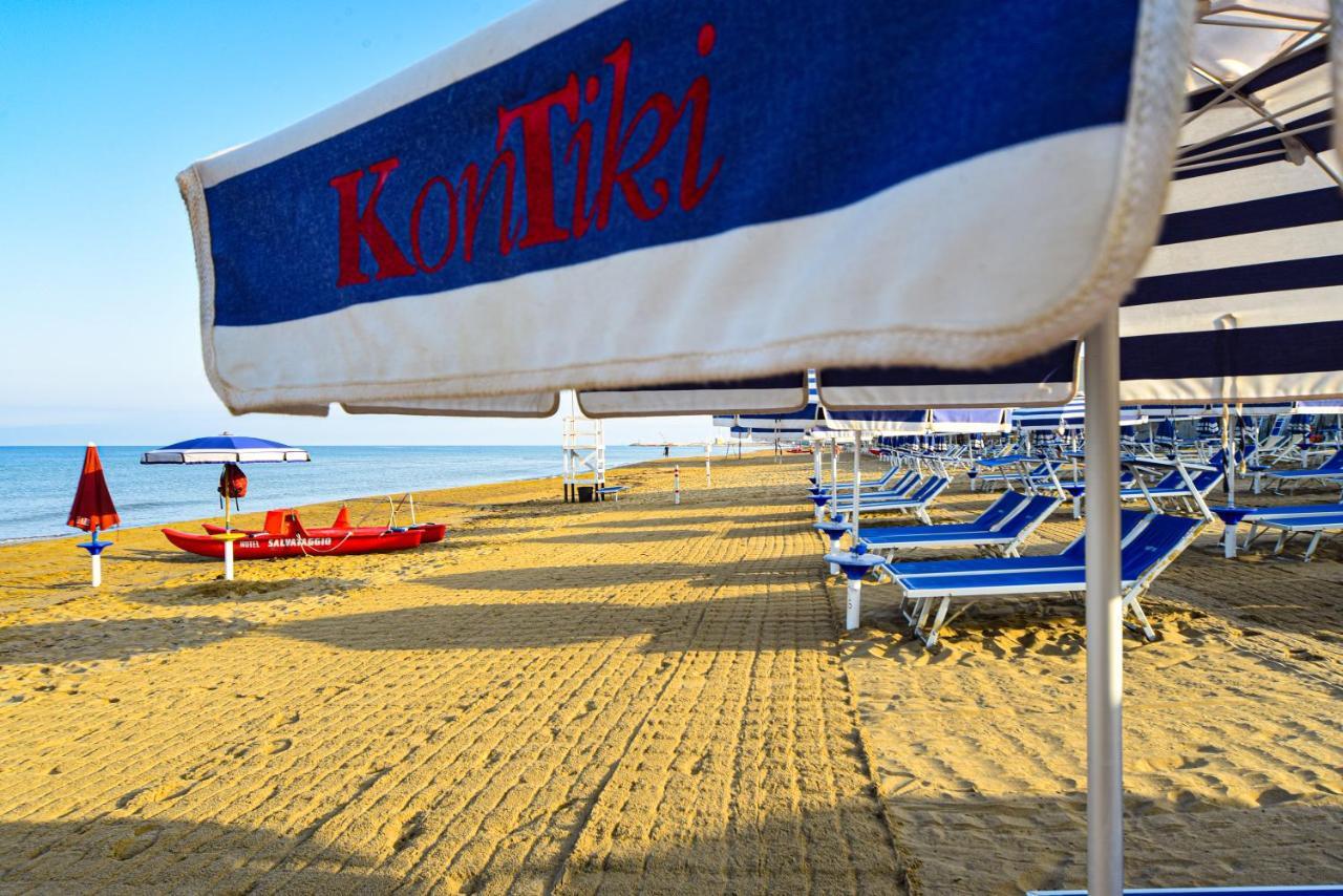 Hotel Kon Tiki San Vincenzo Exteriör bild